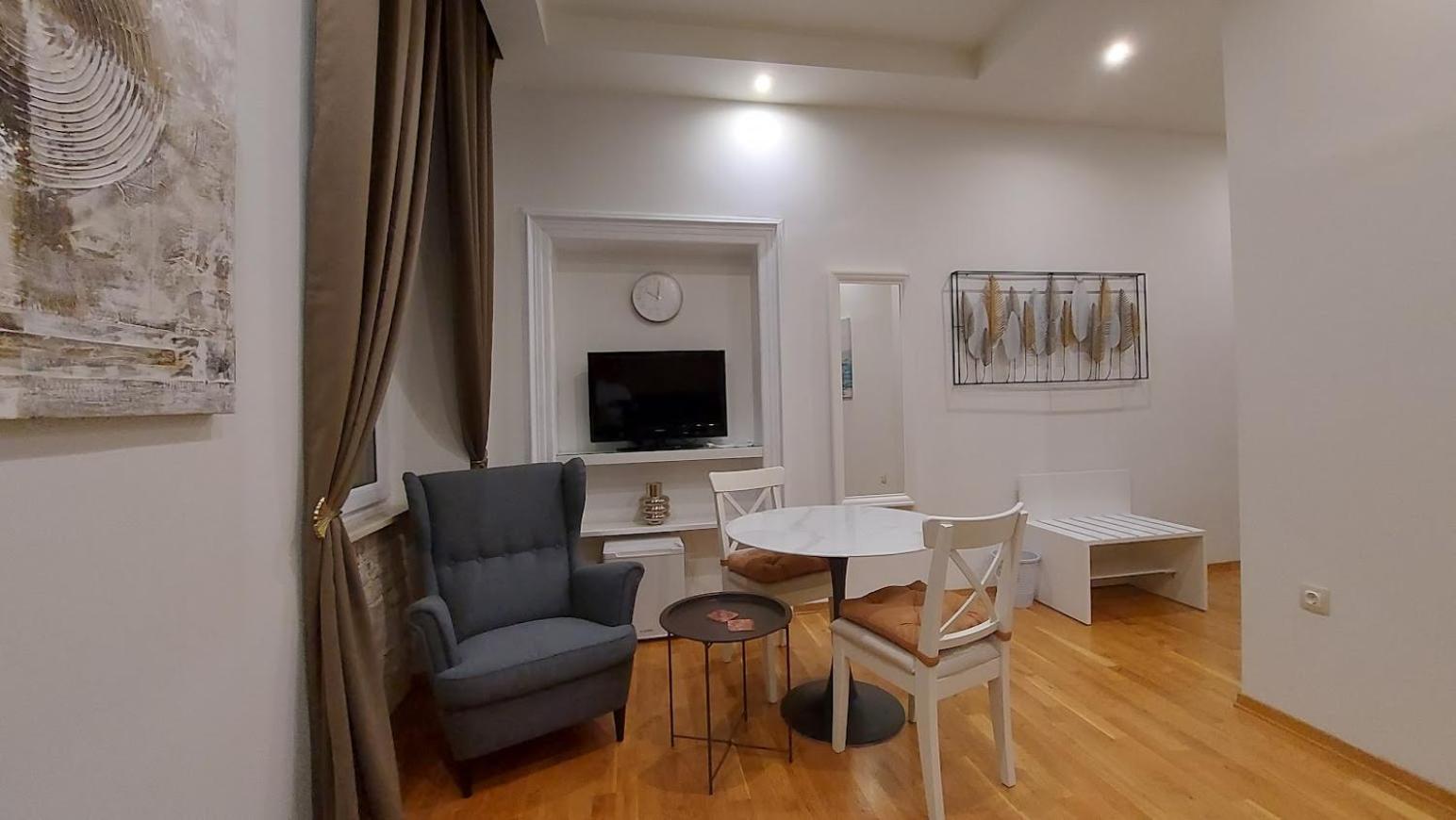 City Center Lodge Pula Kamer foto